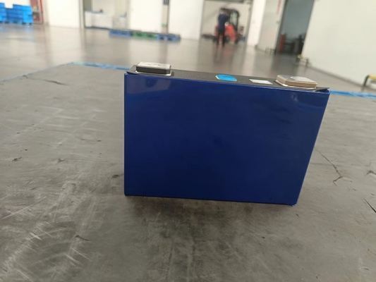 3.2v 165Ah Home Battery Storage LiFePO4 Battery Cell 180wh/Kg