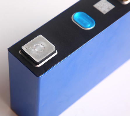 3.2V 165Ah 48v LiFePO4 Lithium ion Battery Cell For Energy Storage Solar EV Car prismatic battery cells